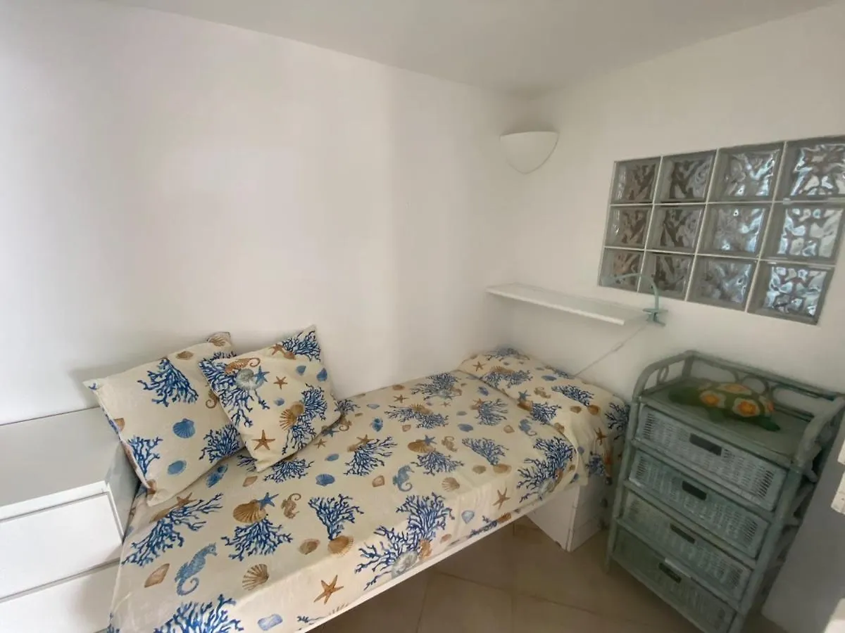 Camera Pedra Lampedusa Bed & Breakfast